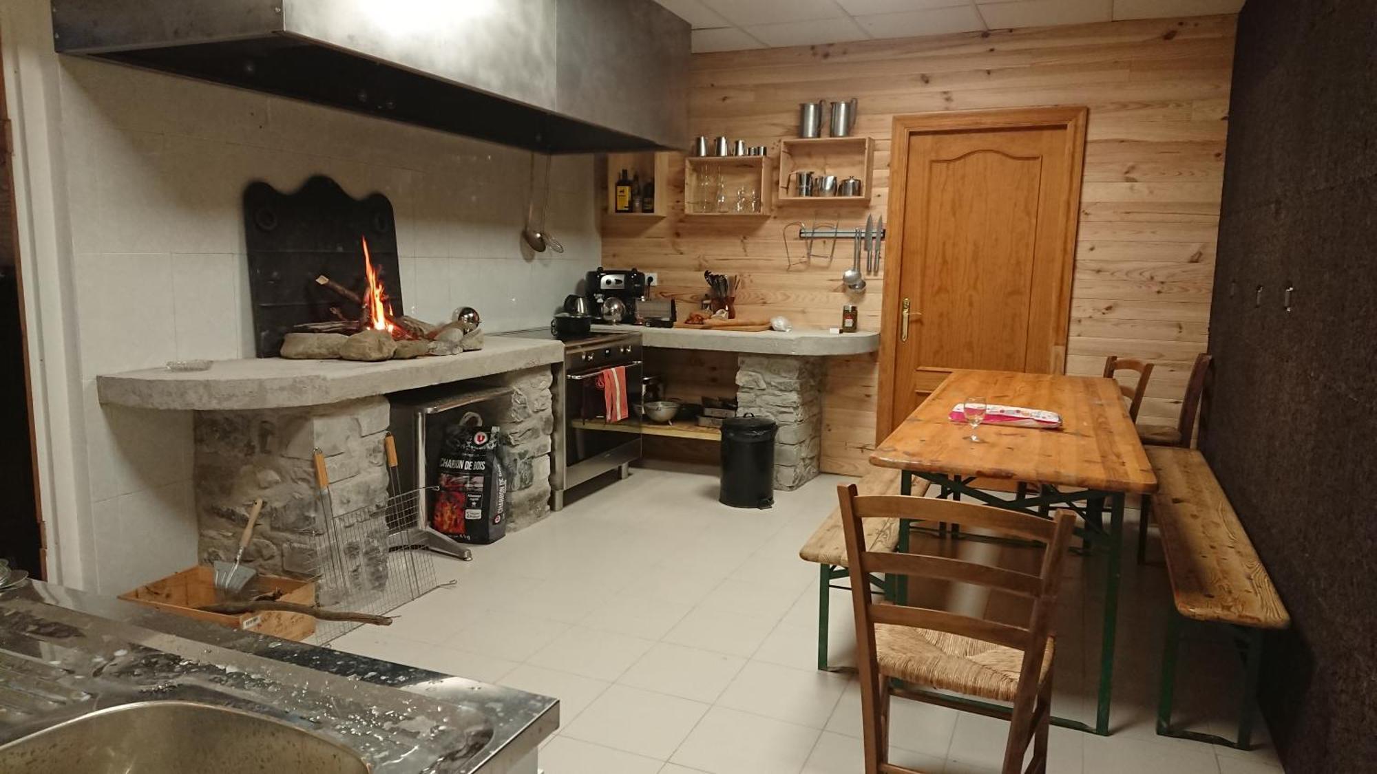 Superbe Logement 12 Pers Famille Ou Groupe. 拉兰 外观 照片